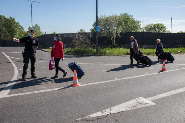 Koronavírus na Slovensku: Pendleri sa nemusia preukázať testom, nie sú rizikom pre krajinu